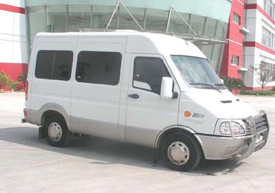 Huadong brand automobiles CSZ5046XYCFD Cash transport vehicle