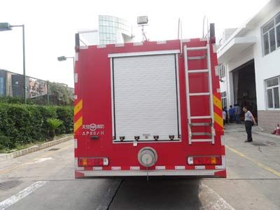 Tianhe  LLX5204GXFAP80H Class A foam fire truck