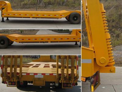 Yue Gong license plate car SGG9190TD Low flatbed semi-trailer