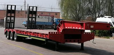 Yuhengda  YHC9380TDP Low flatbed semi-trailer