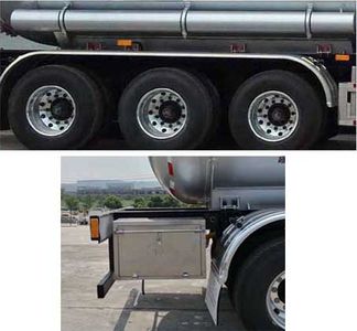 Hongtu  HT9405GRY Flammable liquid tank transport semi-trailer