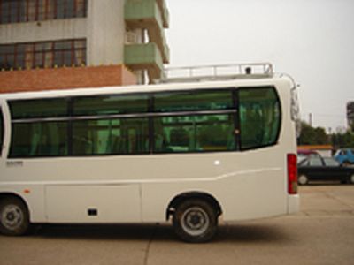 Dongfeng  KM6680PA coach