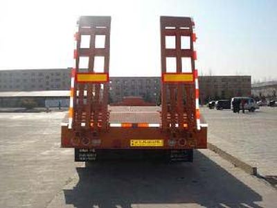 Liangshan Dongyue  CSQ9281TDPA Low flatbed transport semi-trailer