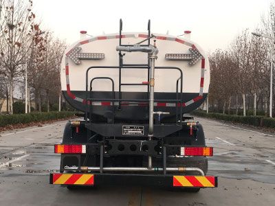 Dongyue  ZTQ5250GSSE3M43F Sprinkler truck