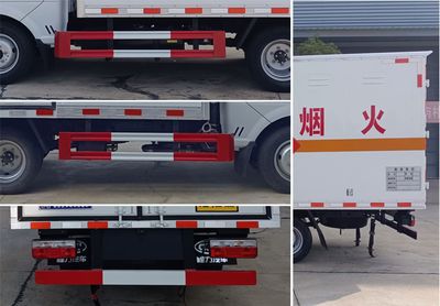 Cheng Li  CL5030XRY6BXW Flammable liquid box transport vehicle