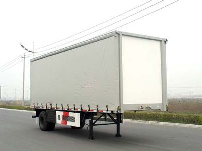 Tonghua  THT9100XXY Box transport semi-trailer