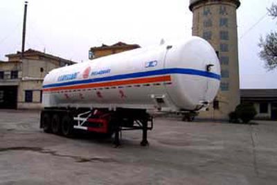 Lu Zheng  ZBR9380GDY Low temperature liquid transport semi-trailer