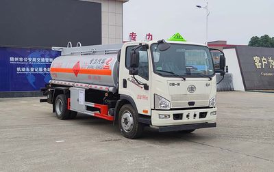 Zhuanli  ZLC5120GYYCC6 Oil tanker