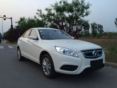 Beijing brand automobiles BJ7000C5E4BEV Pure electric sedan