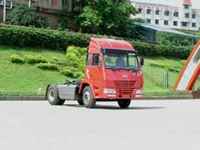 Hongyan  CQ4163TLG351 Semi trailer towing vehicle