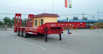 Liangshan Tiantong LML9350TDPLow flatbed semi-trailer