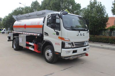 Runzhixing  SCS5121GRYHFC6 Flammable liquid tank transport vehicle