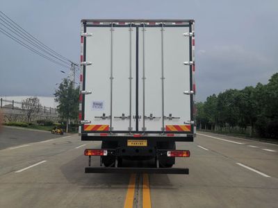 Huatong brand automobiles HCQ5186XLCBJ6 Refrigerated truck