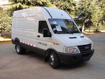 Iveco NJ5044XLC2C Refrigerated truck