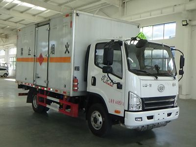 Jiangte brand automobiles JDF5040XRQCA6 Flammable gas box transport vehicle