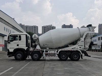 Dongyue  ZTQ5317GJBZ7N30F Concrete mixing transport vehicle