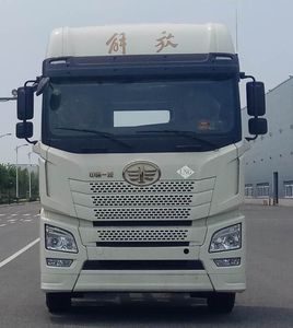 Jiefang Automobile CA5250TPBP25K15L7T1NE6A80 Flat transport vehicle