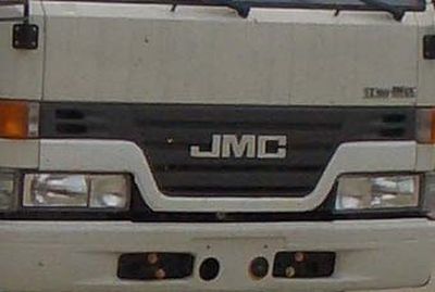 Jiangling Motors JX5041XLCXG2 Refrigerated truck