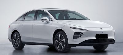 Roewe CSA7009DBEV2Pure electric sedan