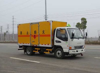 Jiangte brand automobiles JDF5070XRYHFC5 Flammable liquid box transport vehicle