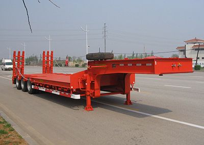 CIMC ZJV9400TDPYK Low flatbed transport semi-trailer