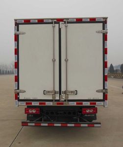 Foton  BJ5049XLCF1 Refrigerated truck