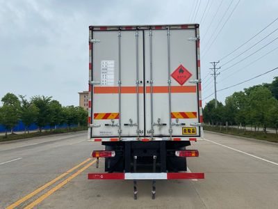 Chusheng  CSC5180XRQB6 Flammable gas box transport vehicle