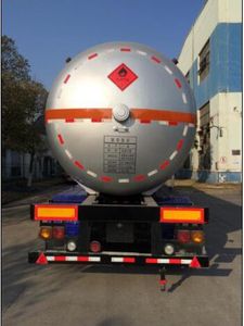 46  WHC9402GYQ1 Semi trailer for liquefied gas transportation