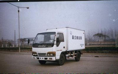 Ice BearBXL5040XYZPostal vehicle