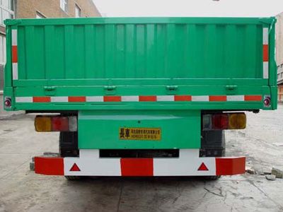 Xinwanrong brand automobiles CWR9400 Semi trailer