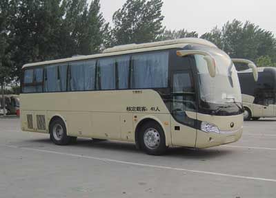 Yutong  ZK6908HBA coach