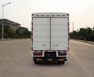 Dongfeng  EQ5100CCY8BD2AC Grate type transport vehicle