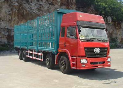 Liute Shenli  LZT5310CCQPK2E3L11T2A90 Flat headed livestock and poultry transport vehicle