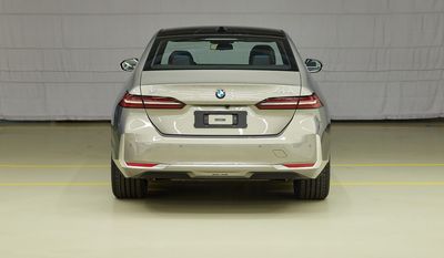 BMW BMW7201XN Sedan