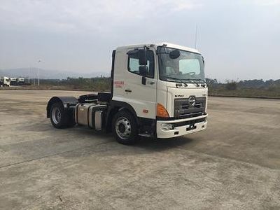 Hino YC4180SH8JE5 Tractor