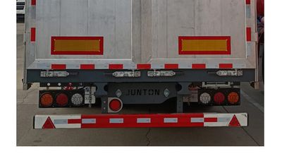 Juntong  JF9401XXYL Box transport semi-trailer