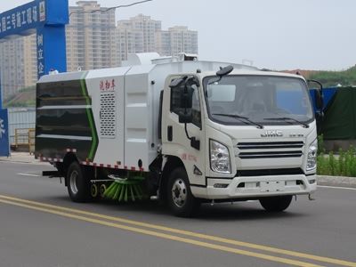 New Dongri  YZR5080TXSJX6 Washing and sweeping vehicle