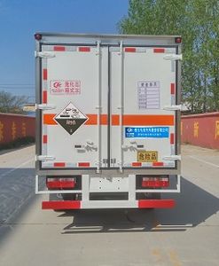 Cheng Liwei  CLW5046XFWE5 Corrosive goods box transport vehicle