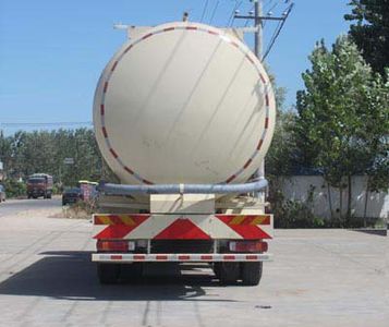 Cheng Liwei  CLW5310GFLZ4 Low density powder material transport vehicle