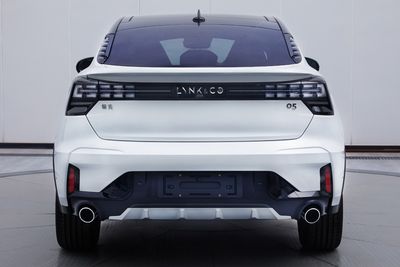 Lynk&Co MR6463DCHEV01 Plug in hybrid multi-purpose passenger vehicles