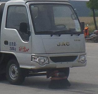 Jianghuai Yangtian  CXQ5030TSLHFC Road sweeper