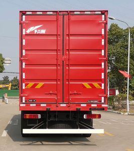 Jiefang Automobile CA5320XXYP25K2L7T4E6A80 Box transport vehicle