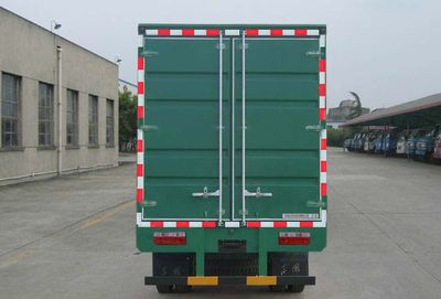 Dongfeng  DFA5060XXY11D5AC Box transport vehicle