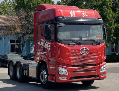 Jiefang Automobile CA4250P26K15T1E6A81 Tractor