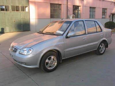 Xiali  TJ7102BUE4S Sedan