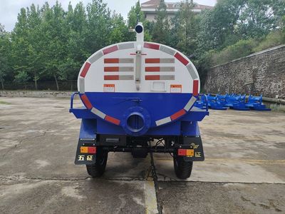 Wuzheng  7YP14100G1N4 Tank type three wheeled vehicle