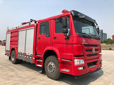 Tianhe  LLX5205GXFGP60H Dry powder foam combined fire truck