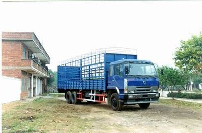 Dongfeng  EQ5285CSGE Grate type transport vehicle