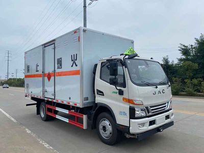 Chusheng  CSC5120XRYJH6 Flammable liquid box transport vehicle