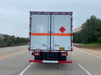 Chusheng  CSC5120XRYJH6 Flammable liquid box transport vehicle